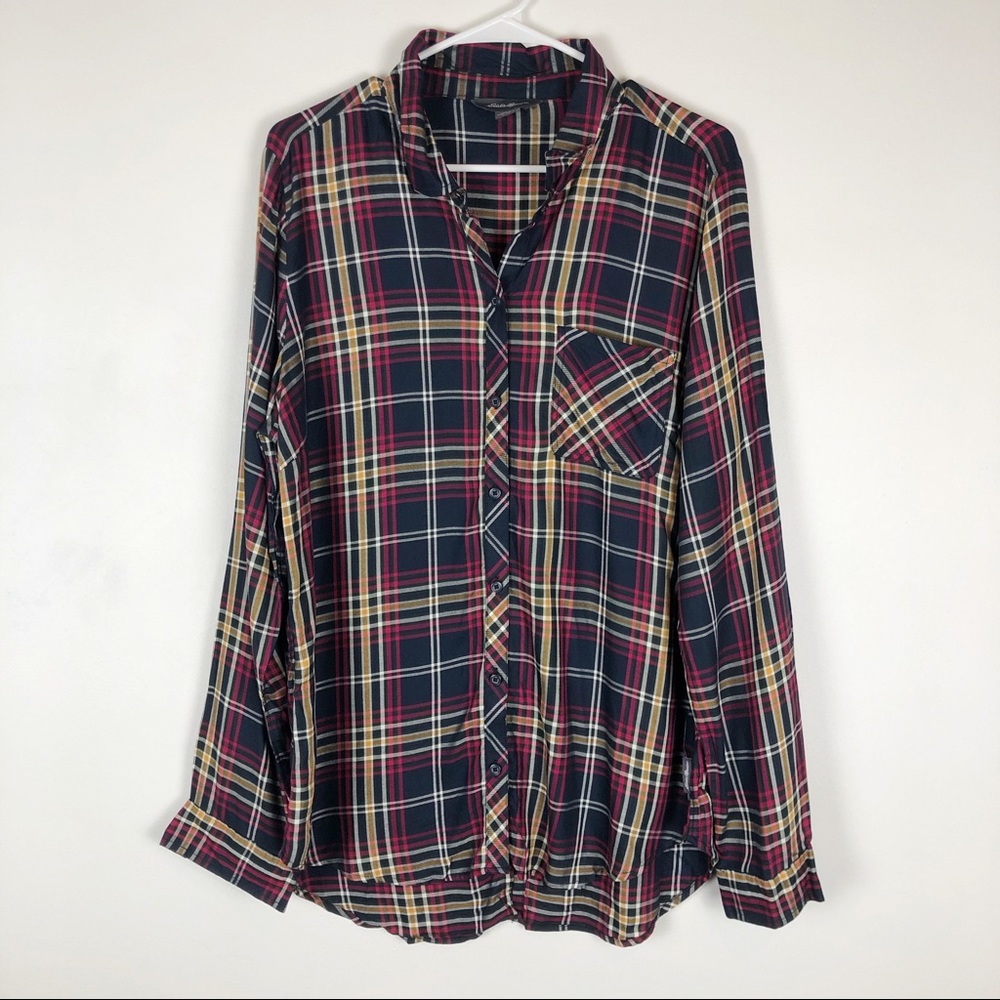 EDDIE BAUER Navy Plaid Button Down Top Size XL NWT